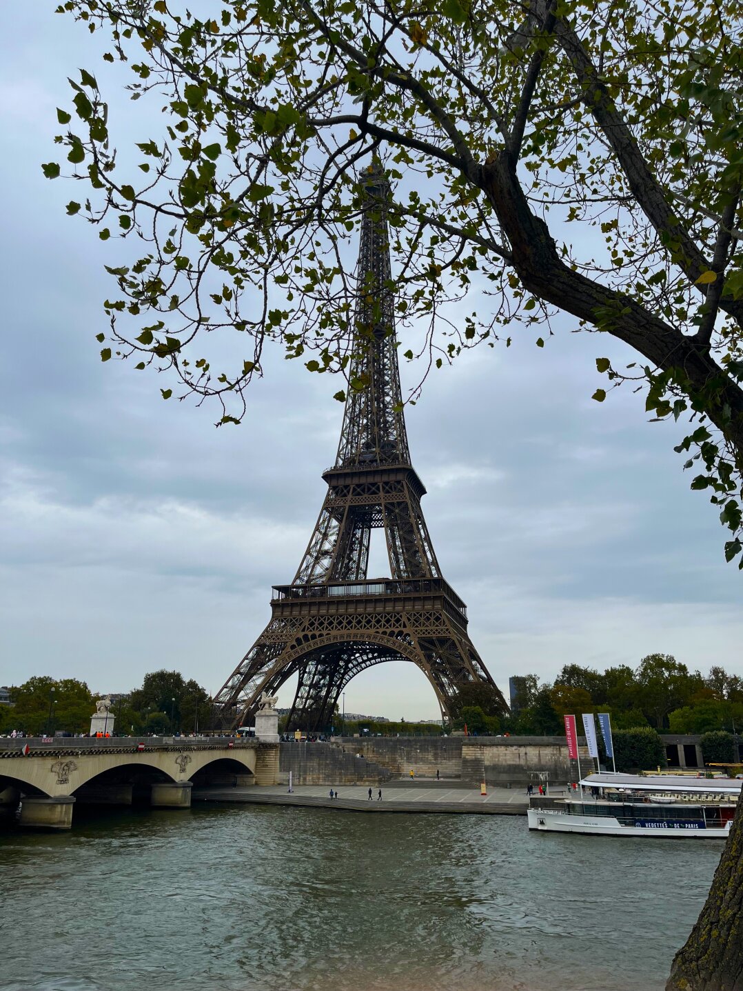 Eifelturm in Paris 