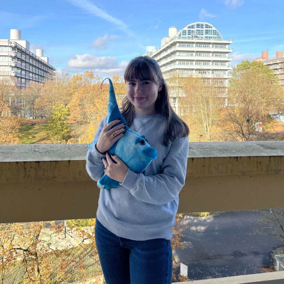 Lara Möhrle (Theaterwissenschaft & Medienwissenschaft) – Kassenverwalterin