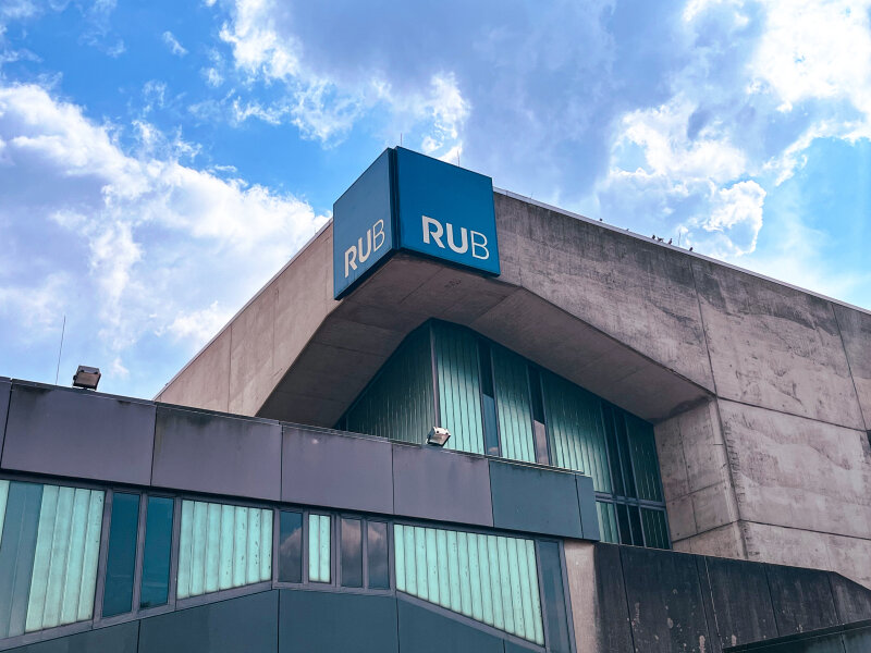 RUB LOGO